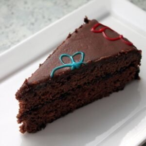 chocolate cake 3559099 1920